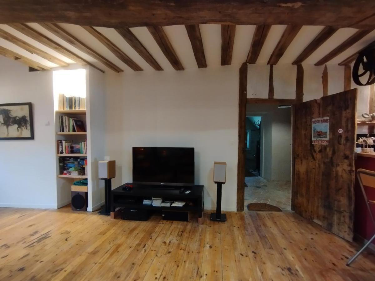 Vila Le Refuge D'Athena Chaussy  Exteriér fotografie